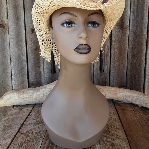 Handmade Leather Fringe Earrings - Picture 3 of 8